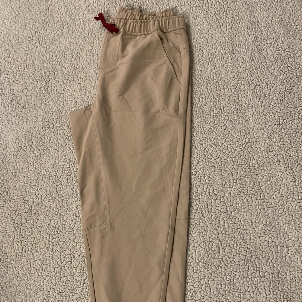Men's FIGS Tansen Jogger Scrub Pants (Short)